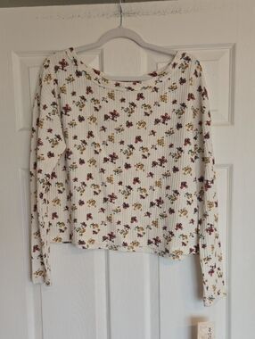 Floral waffle knit  nwt